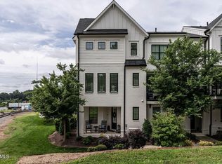 1610 Draper View Loop #101, Raleigh, NC 27608