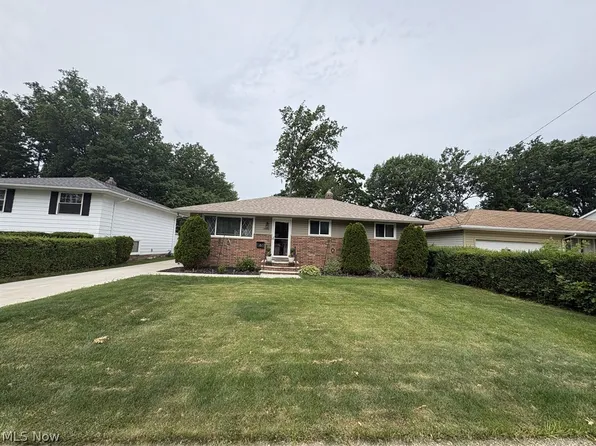 1806 Kennedy Dr, Wickliffe, OH 44092