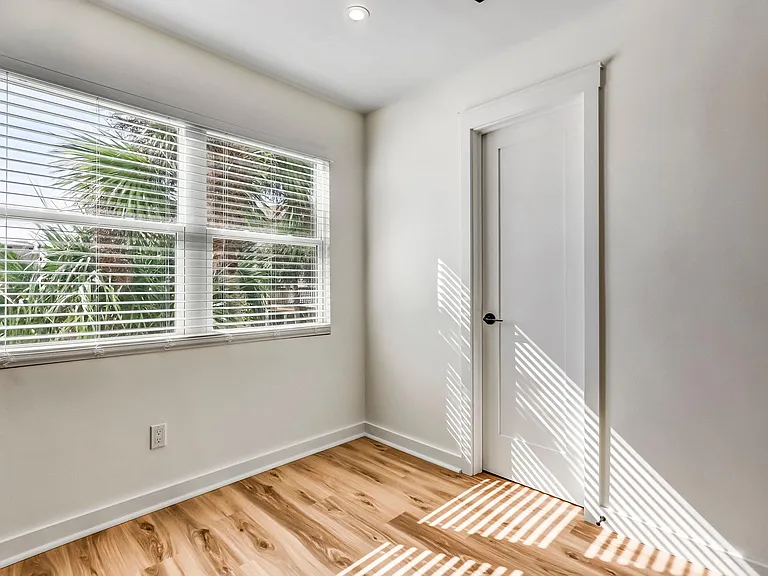 925 Tarpon Ave #26 — Photo 13