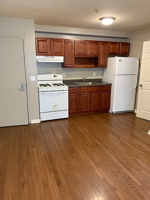 1 bed, $1,600 — Photo 3