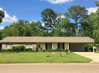 1246 Plantation Blvd, Jackson, MS 39211