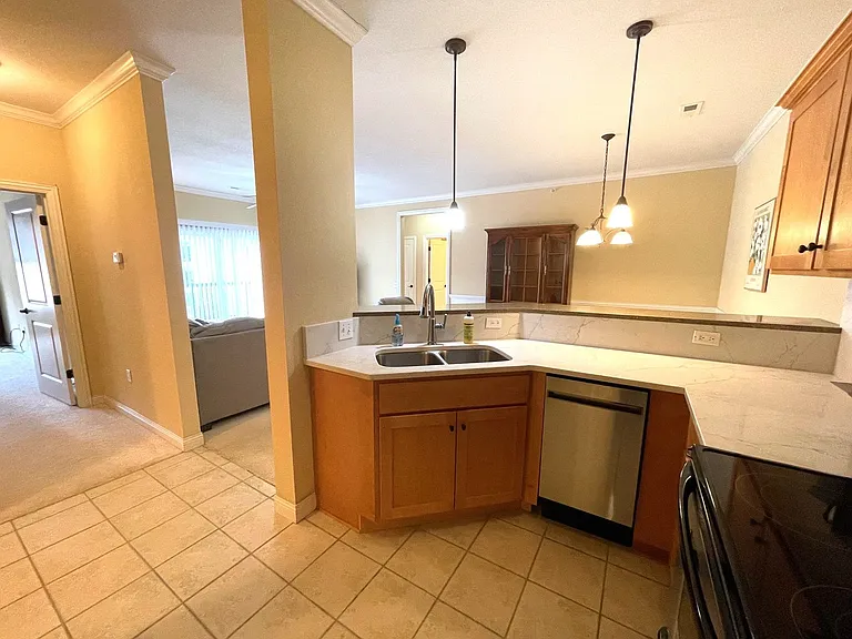 4100 W Worley St #301 — Photo 11