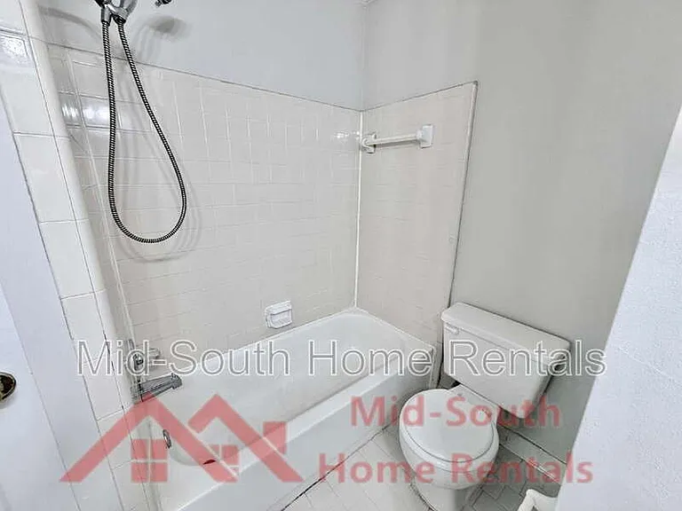 6007 Hickory Cv — Photo 19