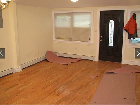 4th image of 1835M Rockaway Pkwy