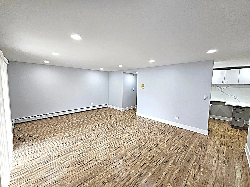 2 bed, 1.5 bath, $1,950 — Photo 3