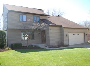 5384 Pinehurst Dr, Erie, PA