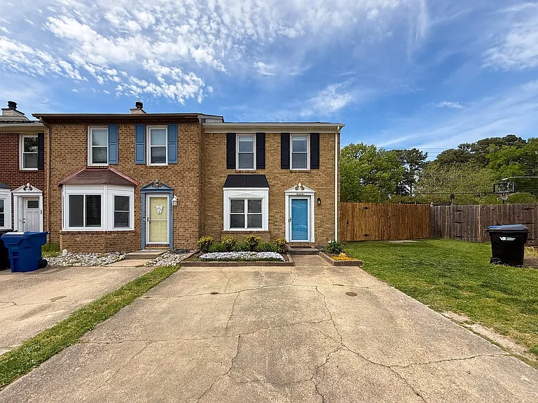 4606 Merrimac Ln — Photo 3