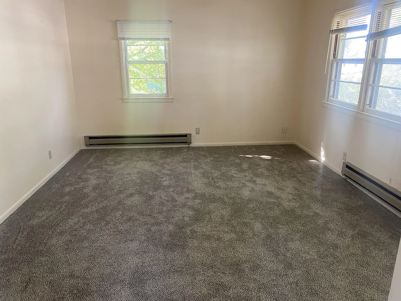 949 Saint Mary Street - 1 — Photo 2