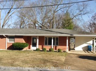 903 Cliff Dr, Branson, MO 65616