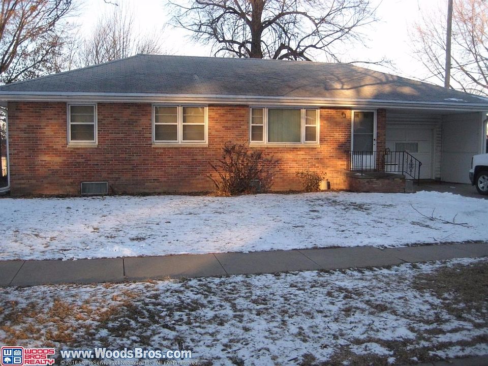 1st image of 1211 N 67th St