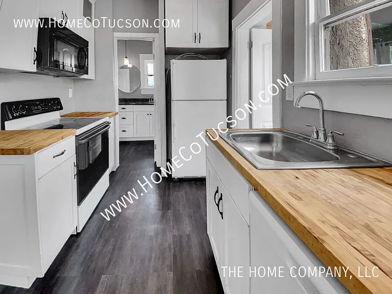 1401 N Camilla Blvd — Photo 10
