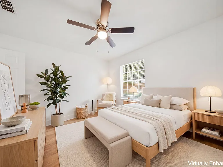 1560 Cinnamon Bear Cir — Photo 2