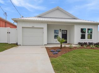 220 Lahan Blvd, Panama City Beach, FL 32413