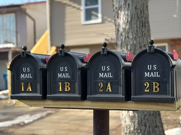 21616 Peterson Ave, Sauk Village, IL 60411