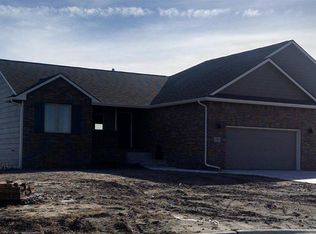 1400 Main St, Halstead, KS 67056