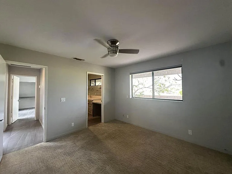 4 Saturn Cir — Photo 10