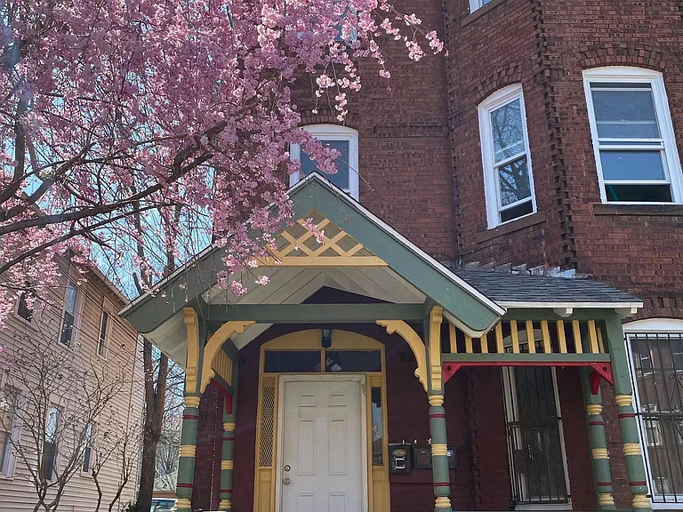 33 Babcock St — Photo 14