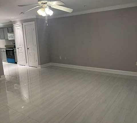 3rd image of 490 Barnett Shoals Rd APT 301
