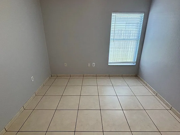 12804 Gettysburg Cir — Photo 16