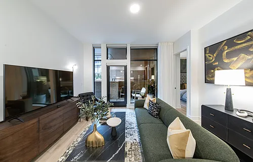 The Crescent Residences Photo 1