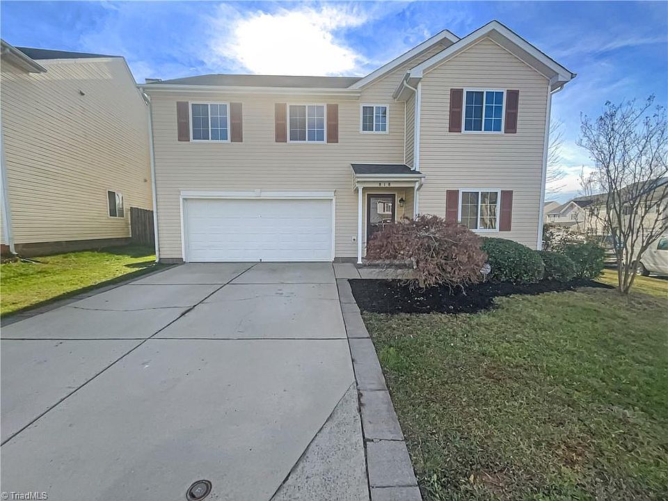 1st image of 818 Caledon Dr