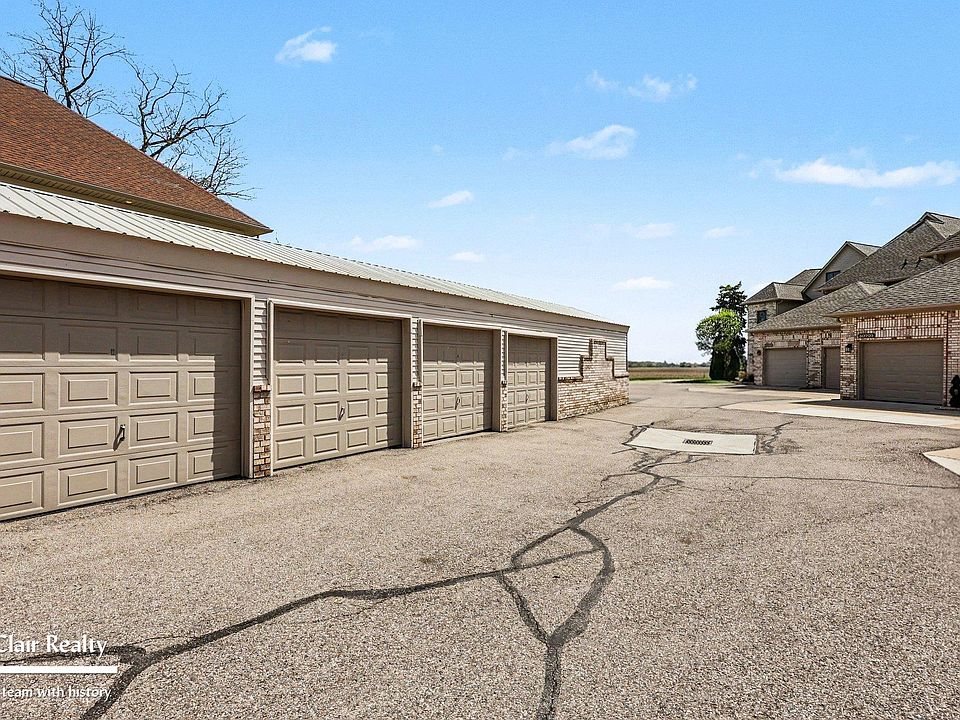 50703 Harbour View Dr N, photo 22