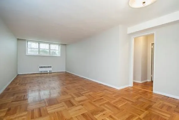 Sold by R New York | media 1