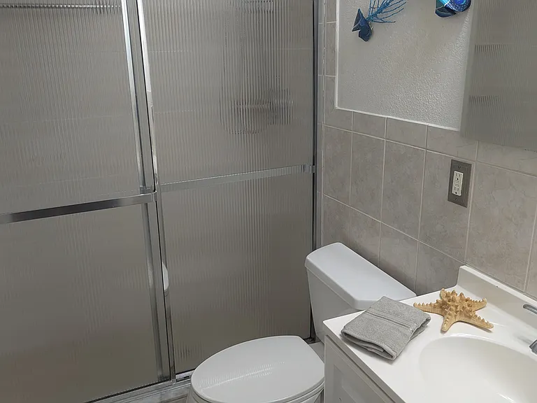 1166 Bayshore Dr — Photo 18