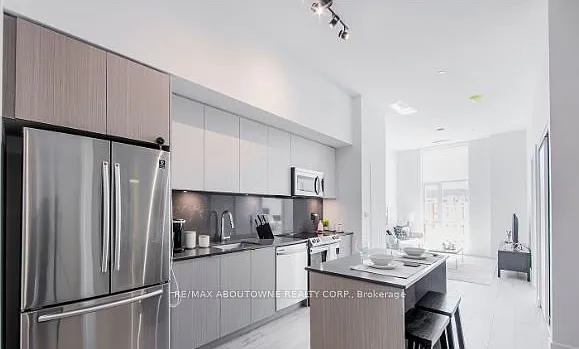 125 Bronte Rd #A0716 — Photo 4