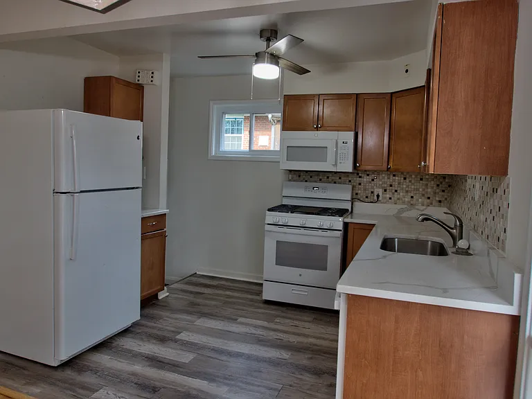 505 Nassau St — Photo 20