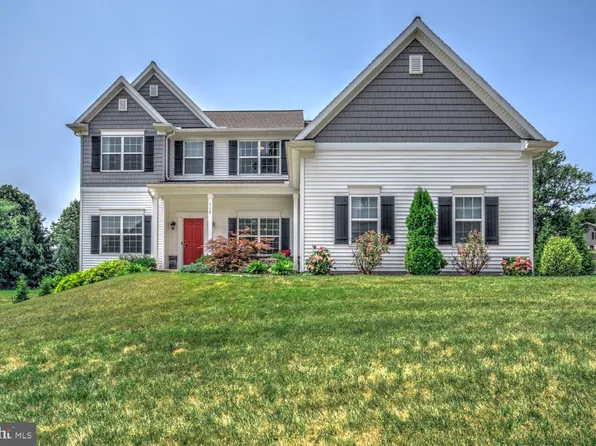 117 Peregrine Pl, Denver, PA 17517