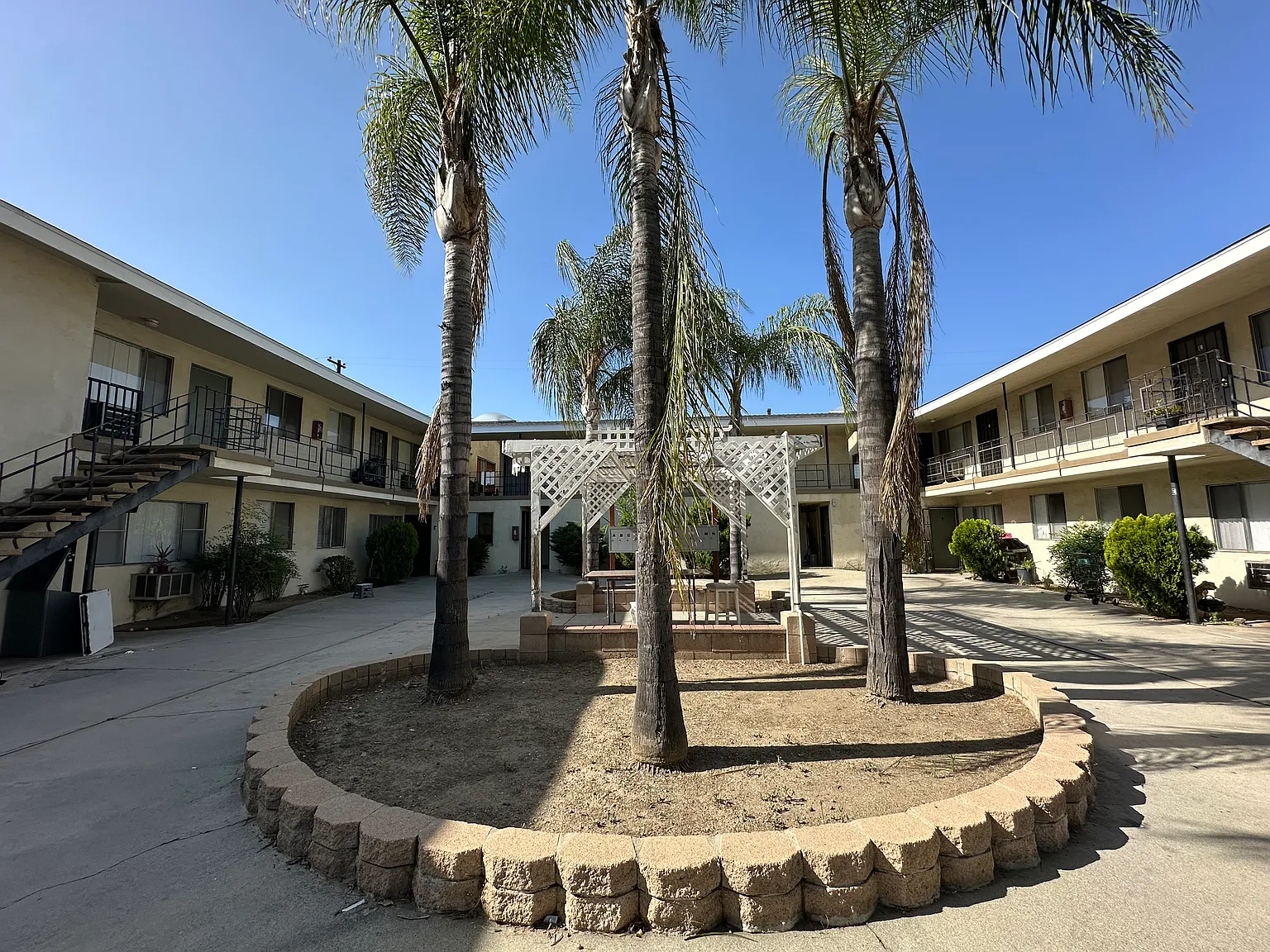 1 bed, 650 sqft, $1,595 — Photo 3