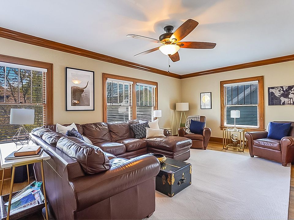 1st image of 730 Lockwood St NE #2