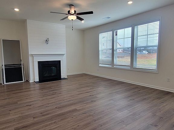 4th image of 2041 Halton Oaks Dr Lot 99