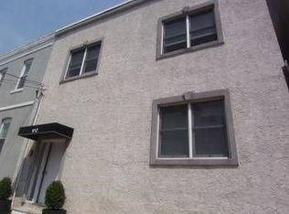 912 21st St #2, Union City, NJ 07087