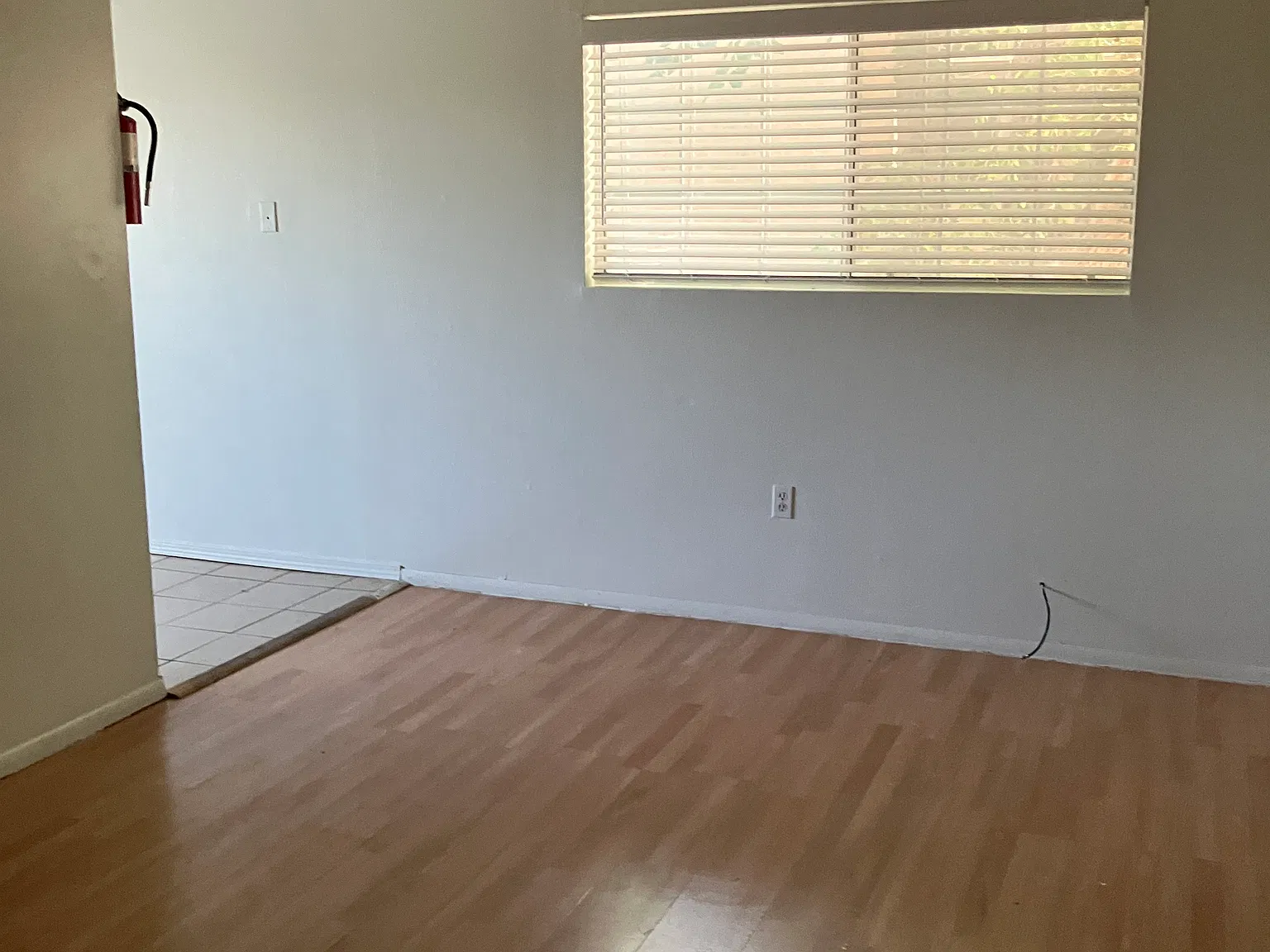 8405 Trumbull Ave SE — Photo 2