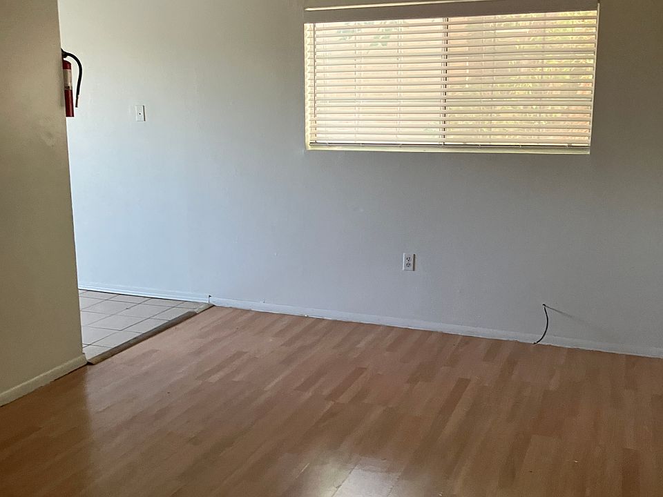 Frontroom