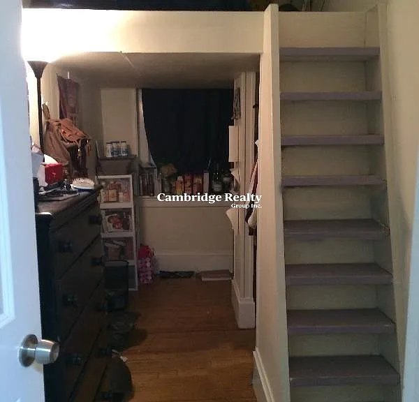 17 Aberdeen St #2T — Photo 4