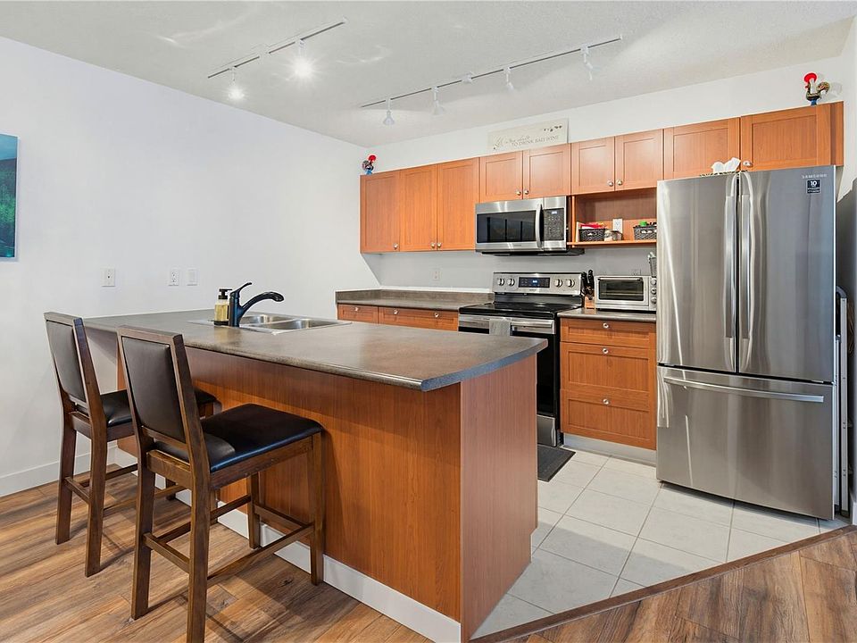 1st image of 2823 Jacklin Rd #205