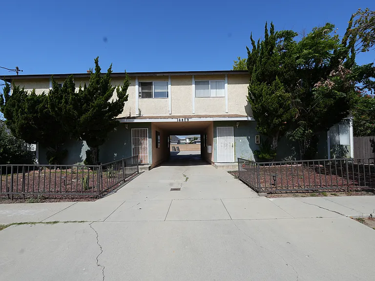 16809 Dalton Ave #6 — Photo 1