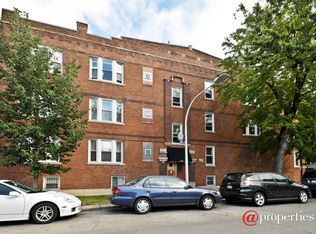 3142 W Cullom Ave APT 3W, Chicago, IL 60618
