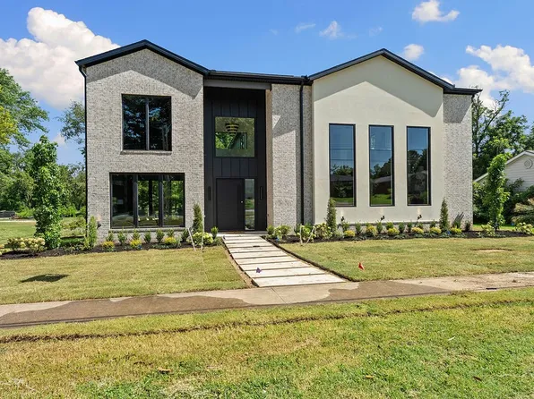 903 NE 2nd St, Bentonville, AR 72712