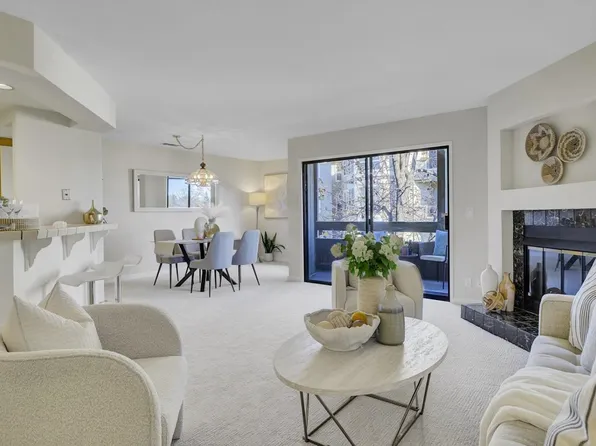 840 Sea Spray Ln APT 208, Foster City, CA 94404