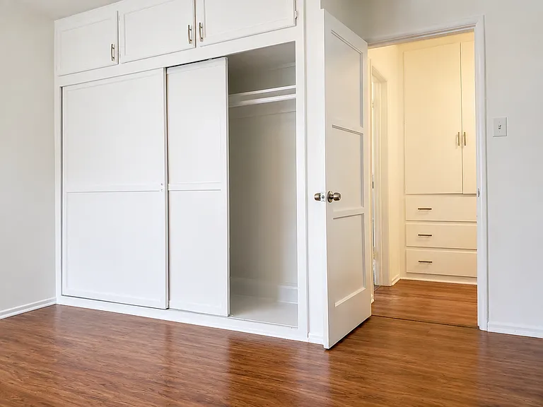 1217 S Holt Ave #6 — Photo 8