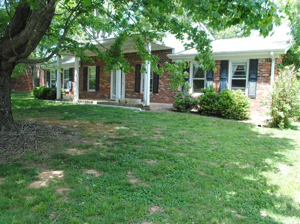 310 Dogwood Dr, Stanford, KY 40484