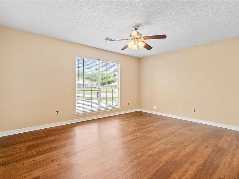 7669 Willard Ct — Photo 12