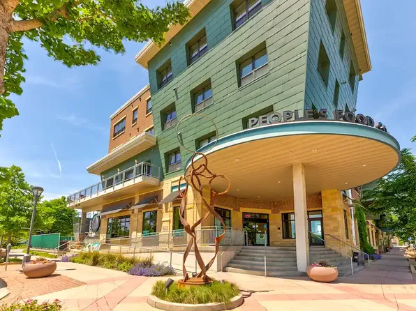 Metropolitan Market Place, 515 1st Ave SW #A394b4b5f, Rochester, MN 55902