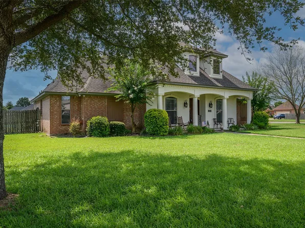 102 Beau Bridge Cir, Bossier City, LA 71112