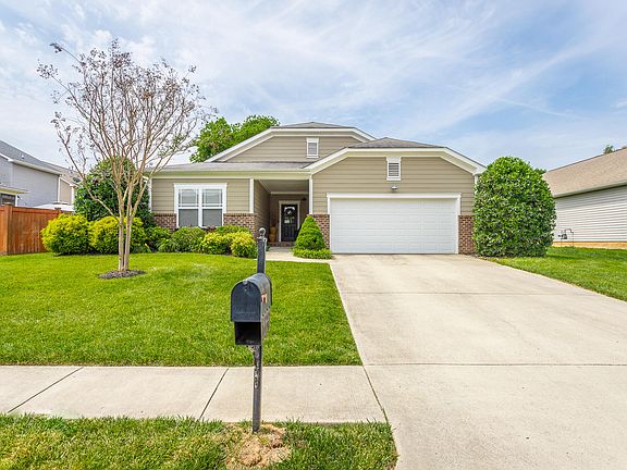 4th image of 7537 Hampstead Hall Dr