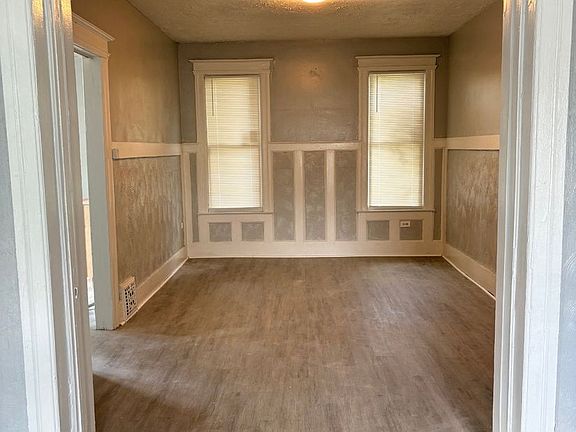 5th image of 668-70 Pingree Ave #670